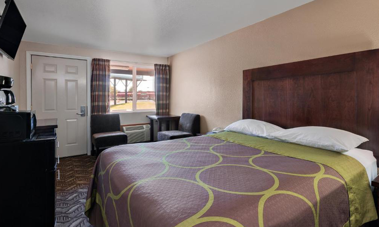 King Bed Room